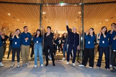 Apple store opening in Shanghai © Apple